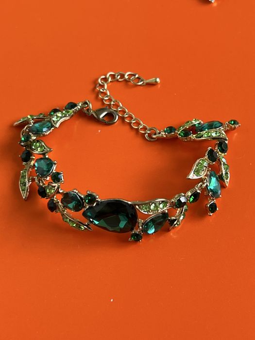 Вишуканий набір прикрас