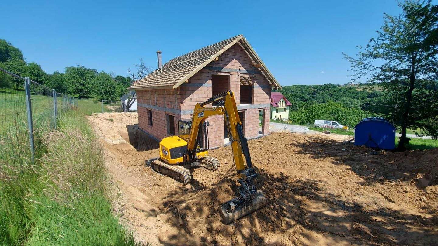 Roboty ziemne wykopy wyburzenia utwardzenie terenu dróg koparką Kraków