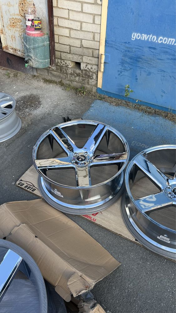 Goauto диски на Range Rover BMW нові 5/120 r24 et20 9j dia73,1