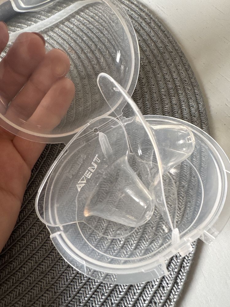 PHILIPS AVENT osłonka na brodawki piersi sutki r. M