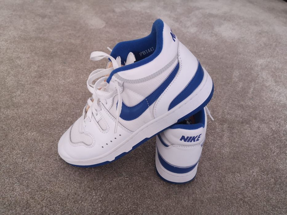 Ténis Nike novos sem etiqueta