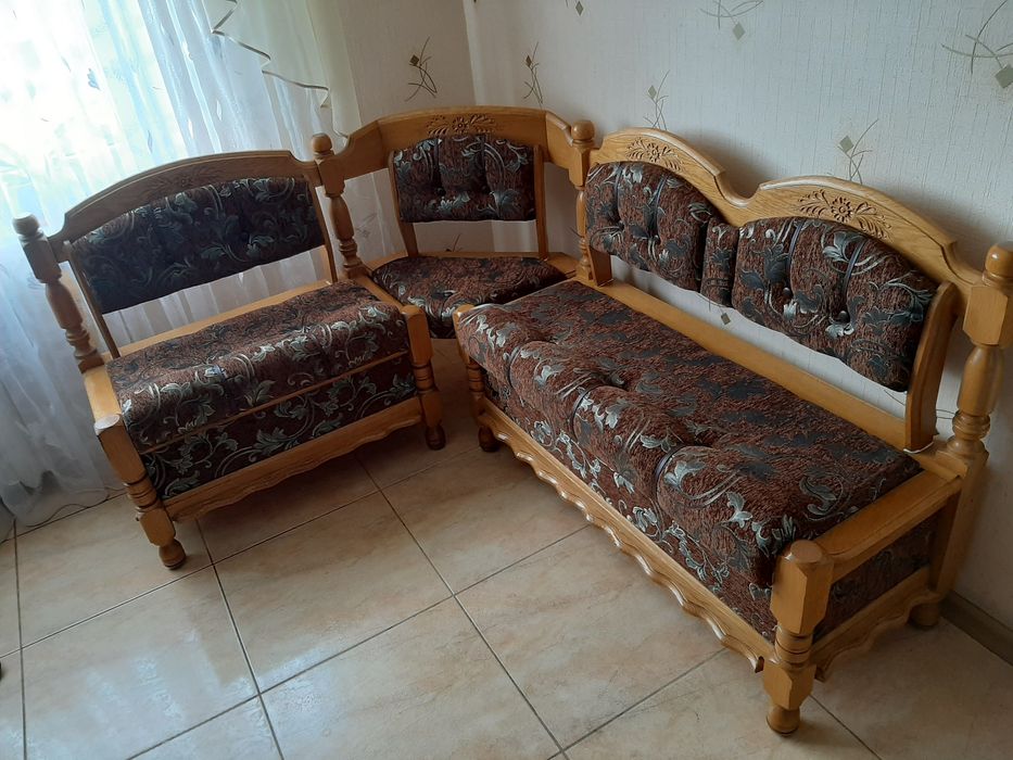 Реставрация и ремонт мягкой мебели