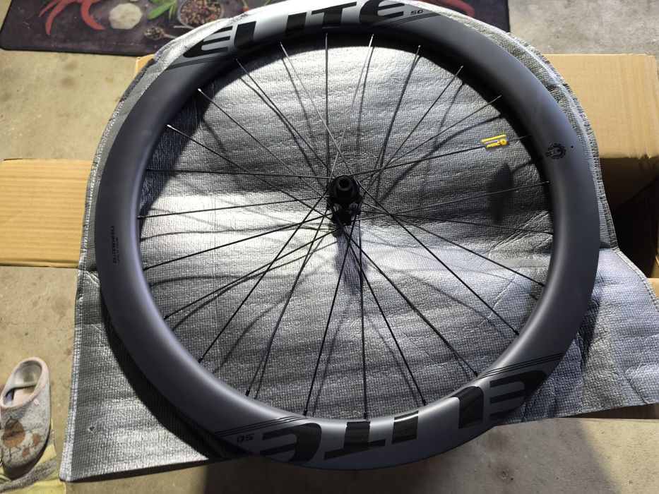 Rodas elite 50 mm carbono