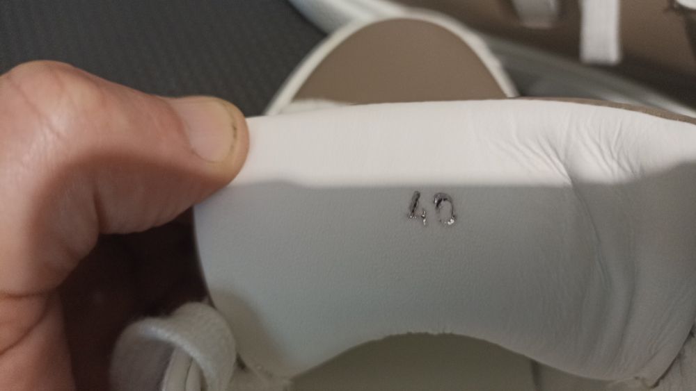 Кроссовки,кеды Hermes, кожаные!