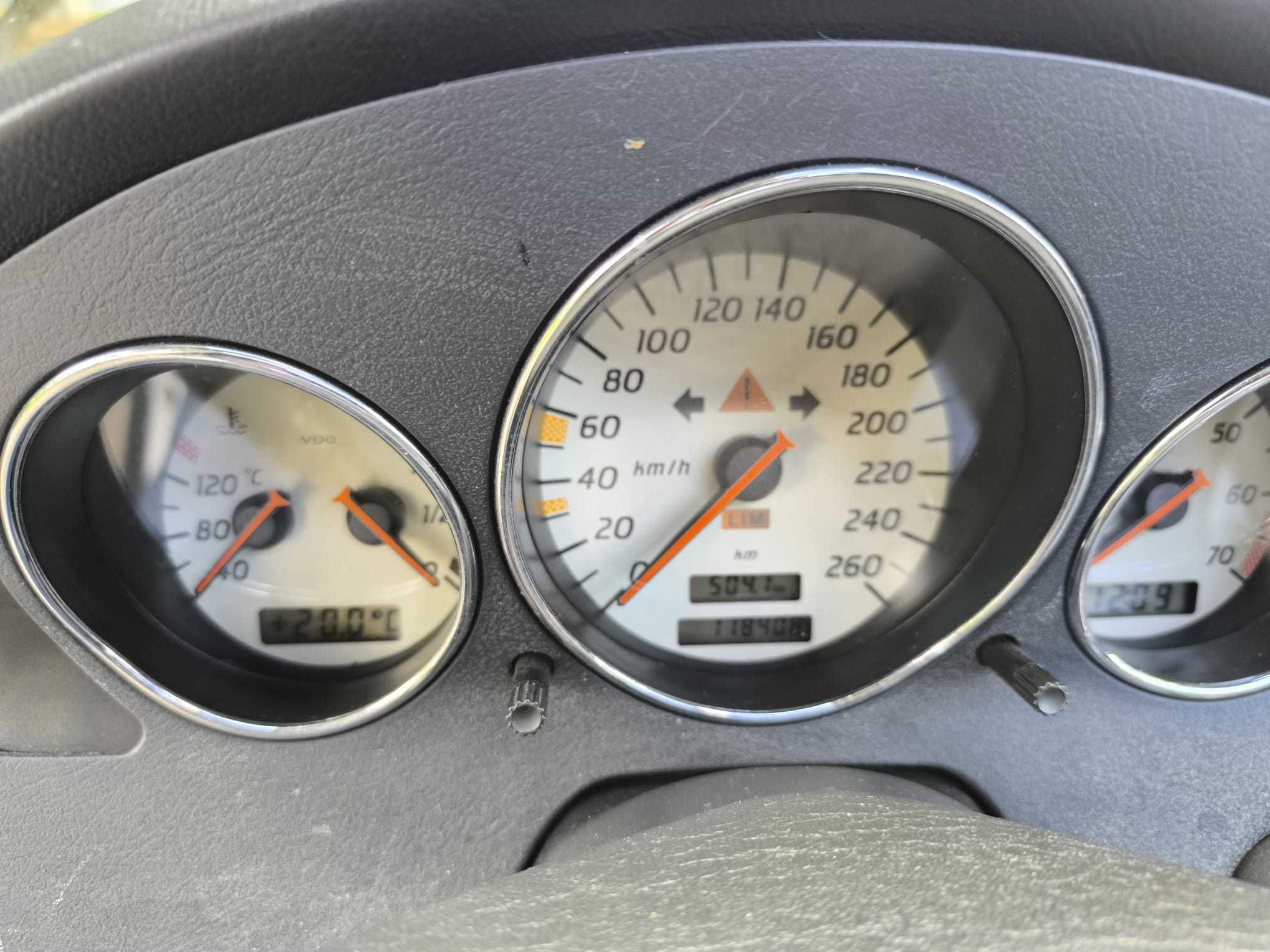 Mercedes-Benz SLK200