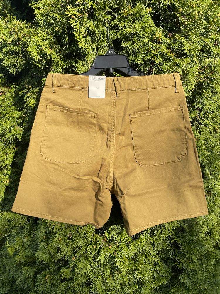 Новые шорты calvin klein (ck olive shorts) с америки 30s,32m,33l,34l