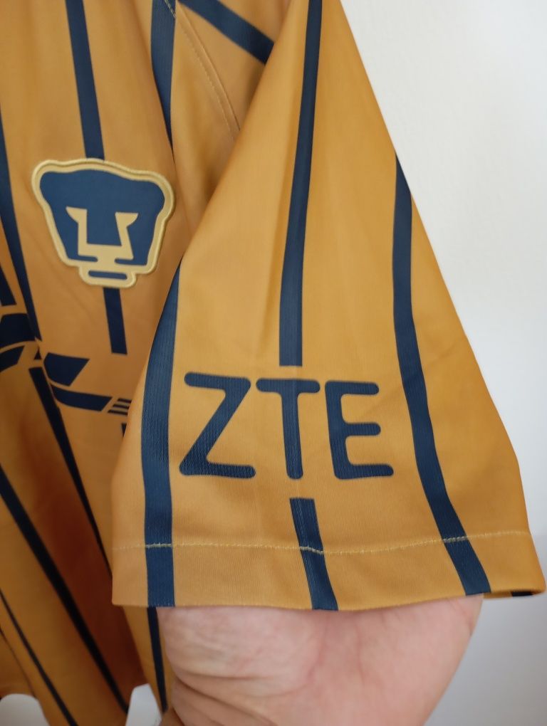 Camisola dos pumas do México
