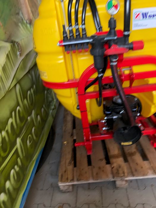 Pulverizador de 400 litros