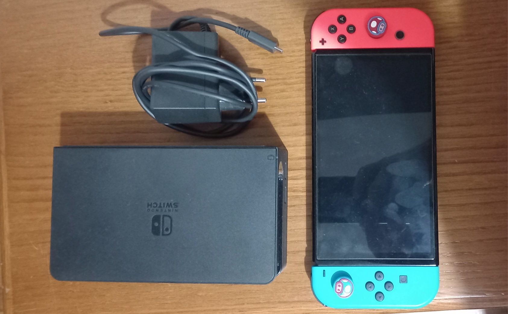 Nintendo switch OLED + 4 Jogos