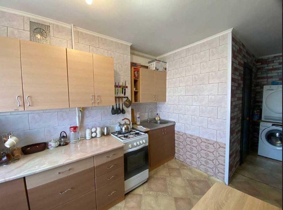 Продаж 2х кімнатної квартири на Лівобережному 2. Вул. Богомаза