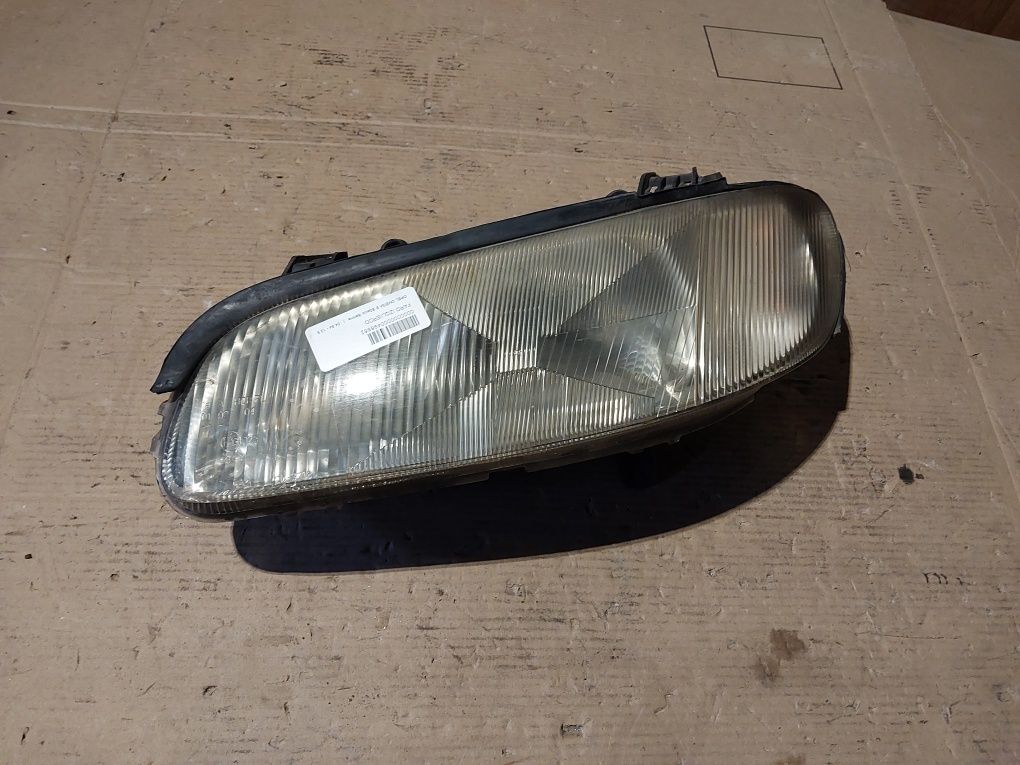 Opel omega B lampa przednia przód reflektor lewa lewy