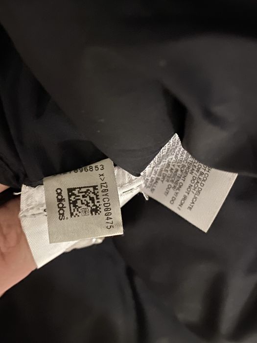 Пуховик жіночий