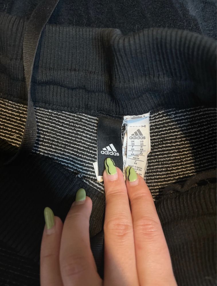 Calças de fato treino da Adidas