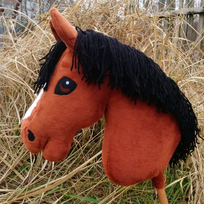 Hobby horse/ koń na kiju rudy gniady A3