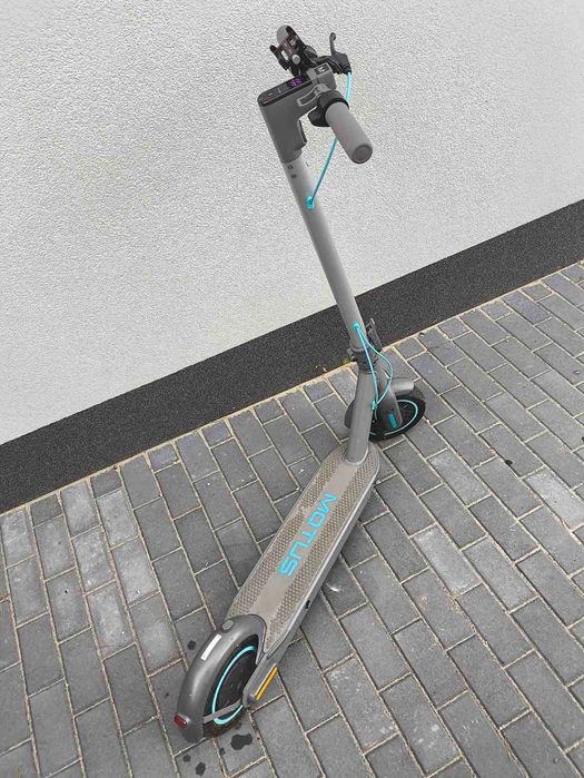 Hulajnoga elektryczna Motus scooty 10 2022