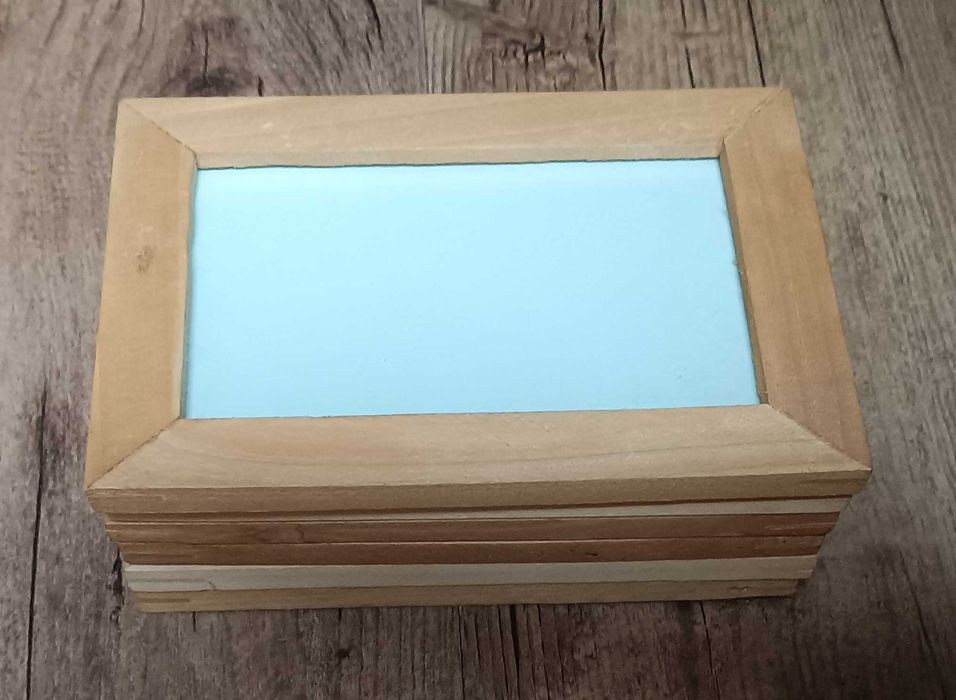 Ramka drewniana ze szkłem 17,5cm x 12,5cm