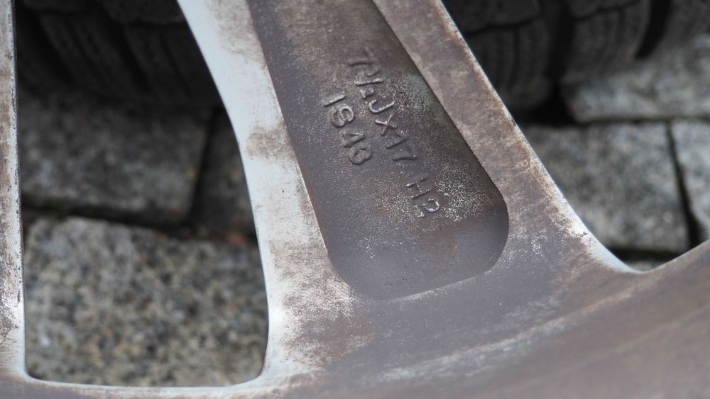 KOŁA BMW - Zimowe 225/45/17 94 Run on Flat XL, FR opony + alu felgi