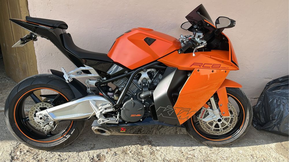 Naprawdę zadbany Ktm RC8