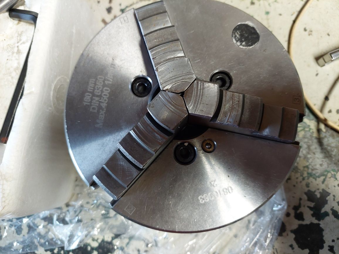 Uchwyt tokarski 3 szczękowy 160 mm