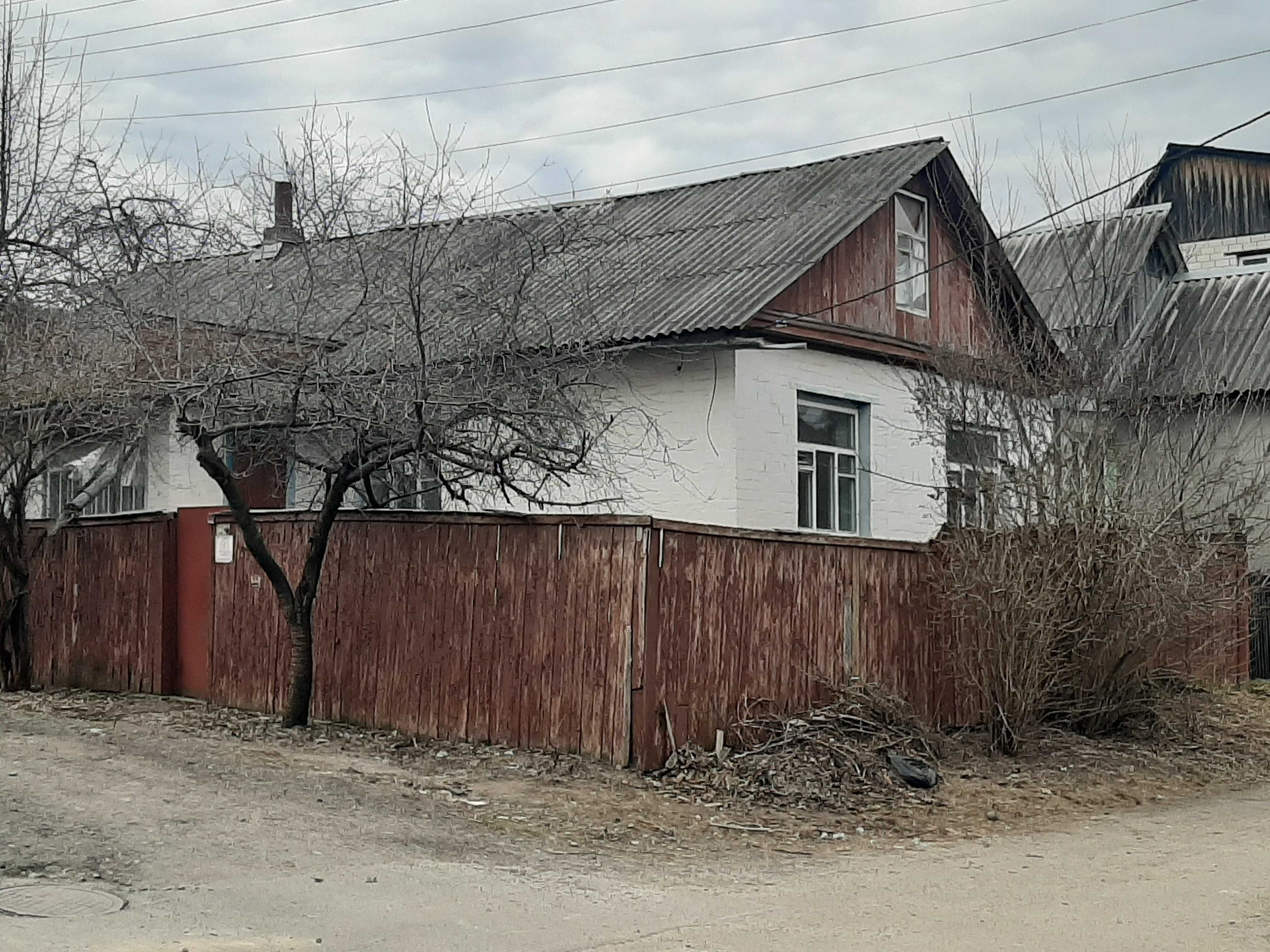 Будинок в центрі (р-н Градецького)