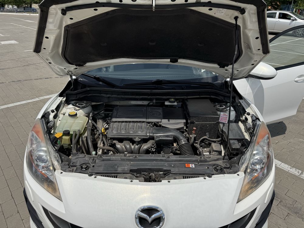 Mazda 3 1.6 автомат Официал/Идеал