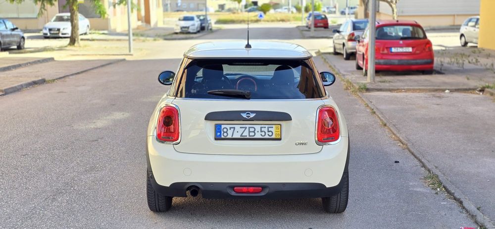 MINI one  1.2 (190 mil km) de 2015