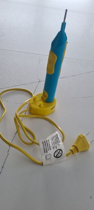 Szczoteczka elektryczna dla dzieci Prokurent