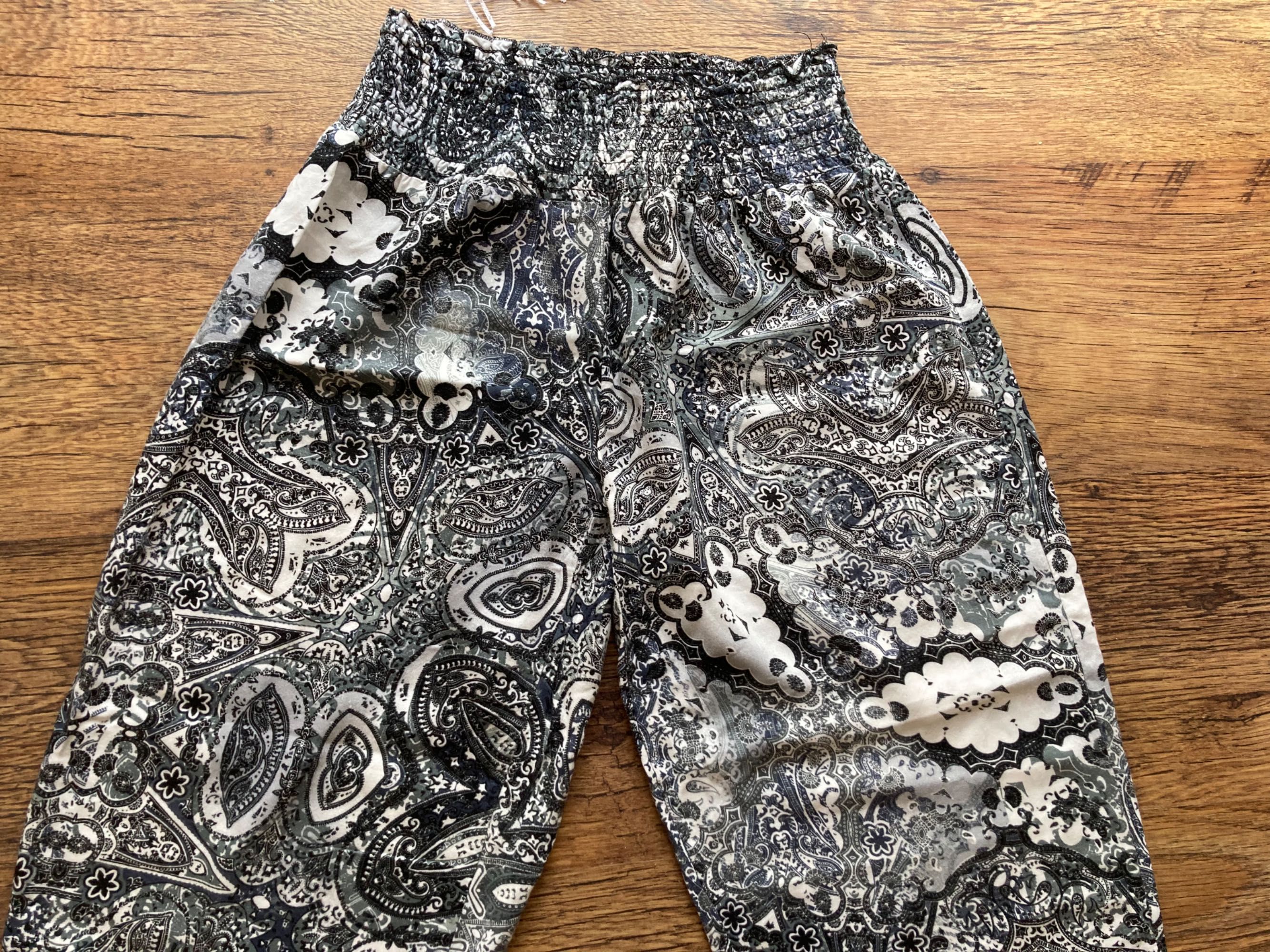 Spodnie Janina 3/4 letnie rozm. 36 c&a