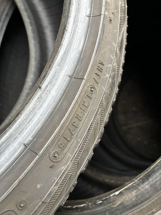 Резина б/у 225/40/18