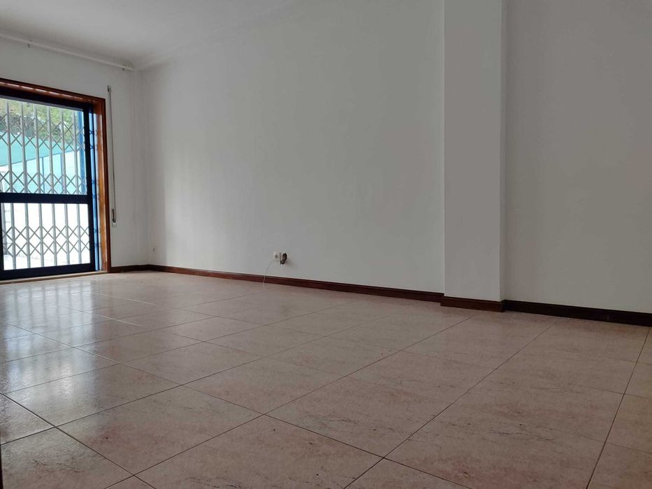 Apartamento T2+1 com terraço no Bonfim, Porto