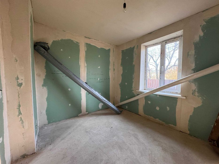 Продам будинок найвигідніша ціна! Земельна ділянка 25 сот РІВНА