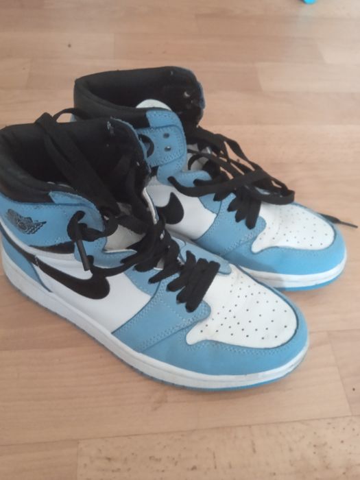 jordan 1 retro university blue