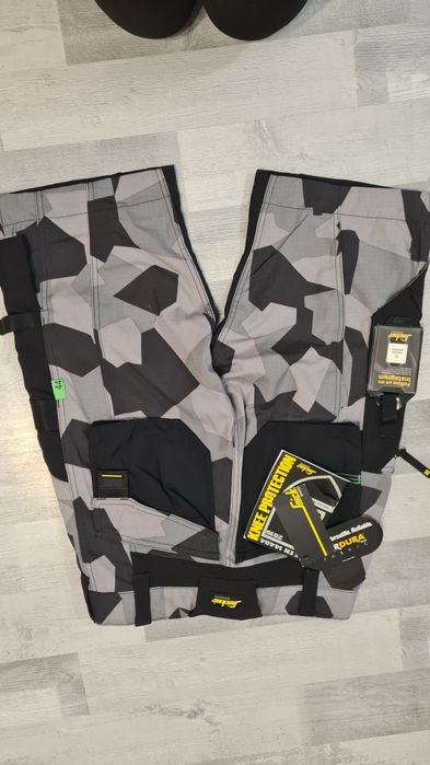 Spodnie Snickers workwear szorty robocze rozmiar 44 (pas 76 cm)