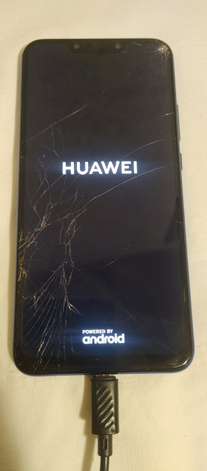 Смартфон HUAWEI P Smar Plus 4/64 Gb INE-LX1
