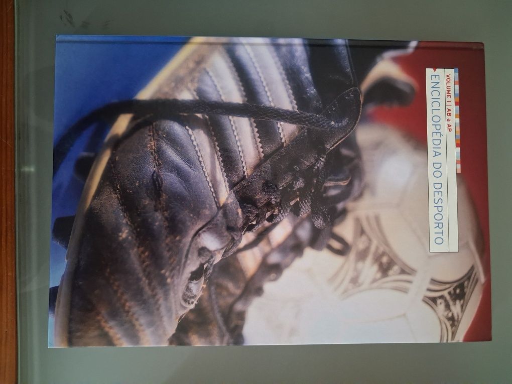 Vendo livros enciclopédias