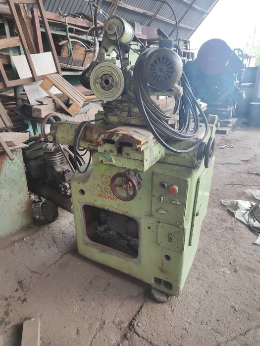 Універсально заточний верста 3е642е,3м642е,3а64д,3м642