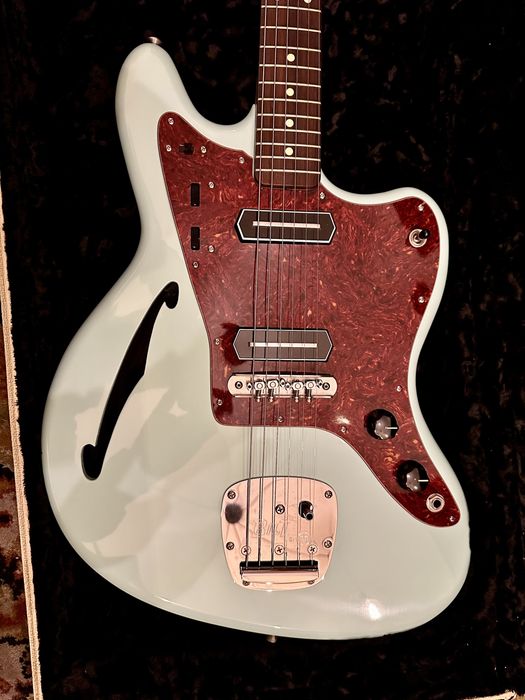 Guitarra Bilt S.S. Zaftig