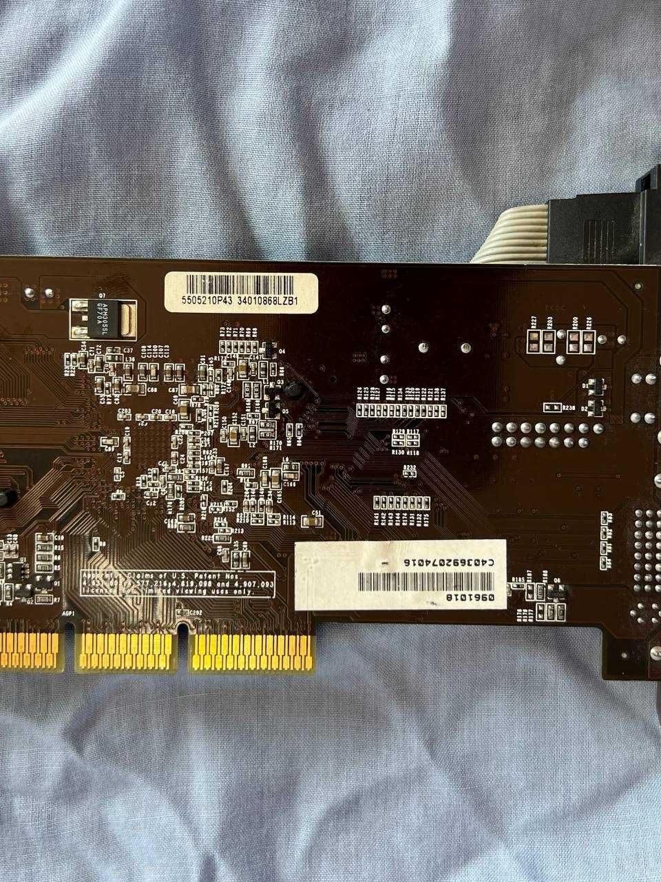 Placa Gráfica GeForce FX5200 DV128