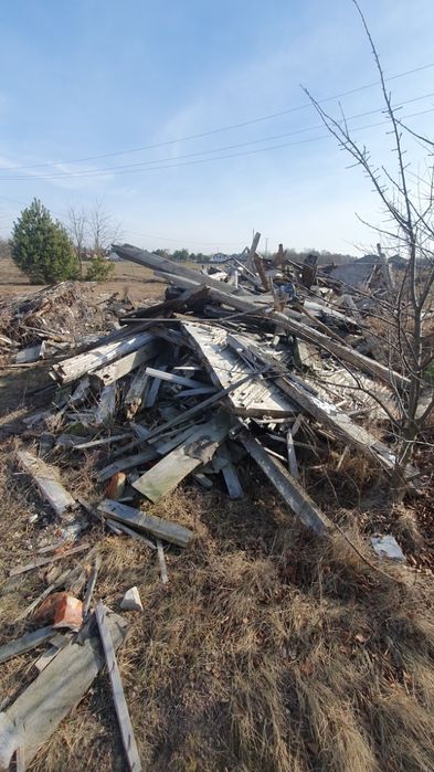 Oddam drewno z rozbiórki za darmo