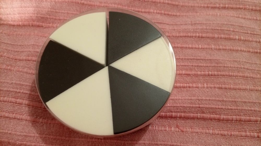 Vários produtos Avon, desde...