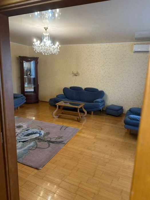 Продам 3-х ком 130м  ГОВОРОВА/ Армейская рядом ПАРК