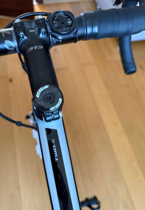 Rower szosowy Fuji SL 2.5D 2x11 Shimano 105