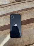 Телефон iPhone 12