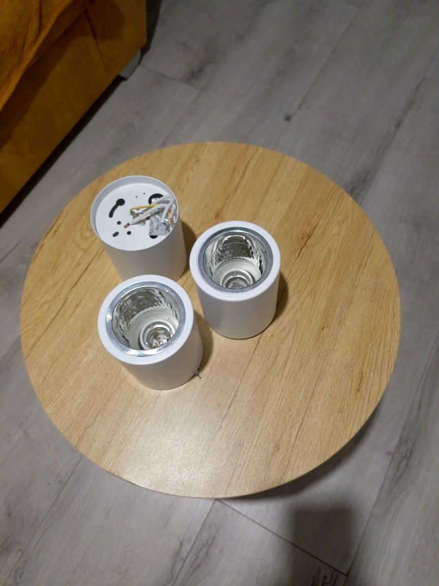 Lampa tuba biała sufitowa
