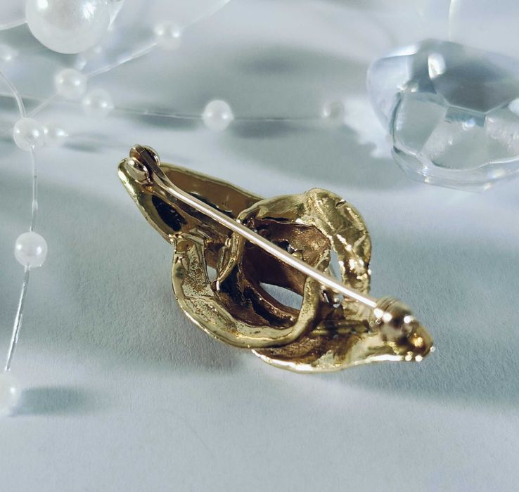 Złota broszka brylant 5,50G 417