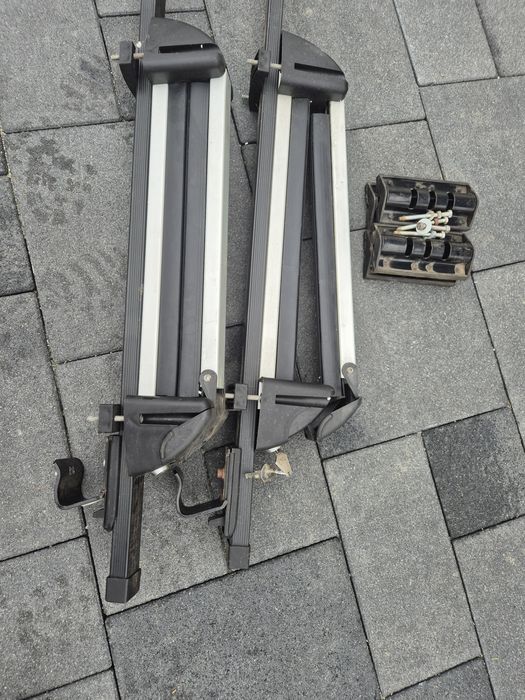 Bagażnik dachowy wraz z mocowaniem na narty Citroen C4