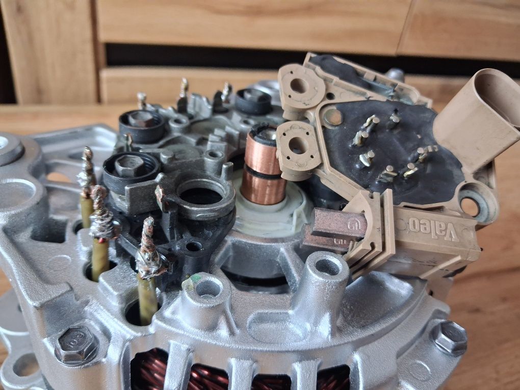 Alternator Valeo 90A Po Regeneracji  Polo 9N Fabia I i II 1.2 Ibiza