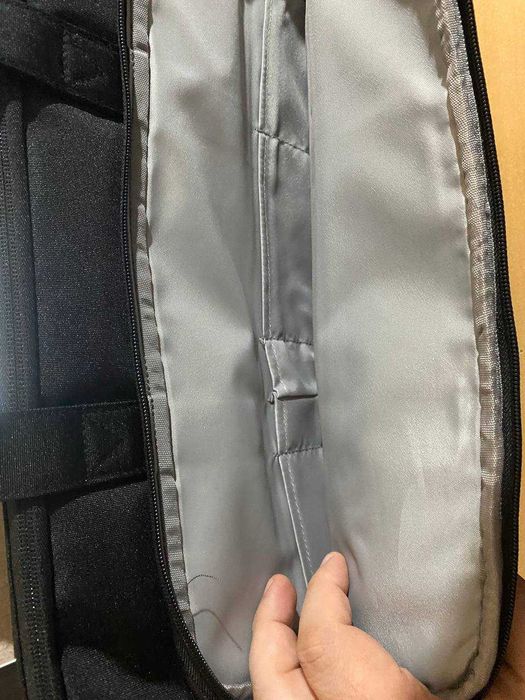 Сумка для ноутбука 17.3" дюйма, 3 зовнішні кишені, органайзер, чорна