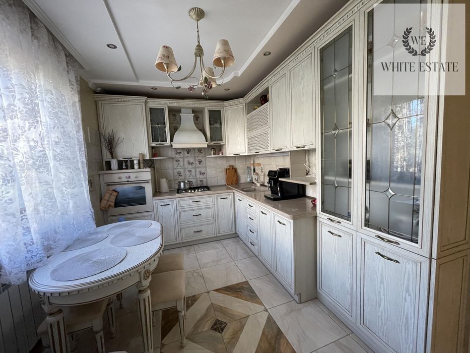 Продаж 4 кім. квартири по вул. Золотогірська