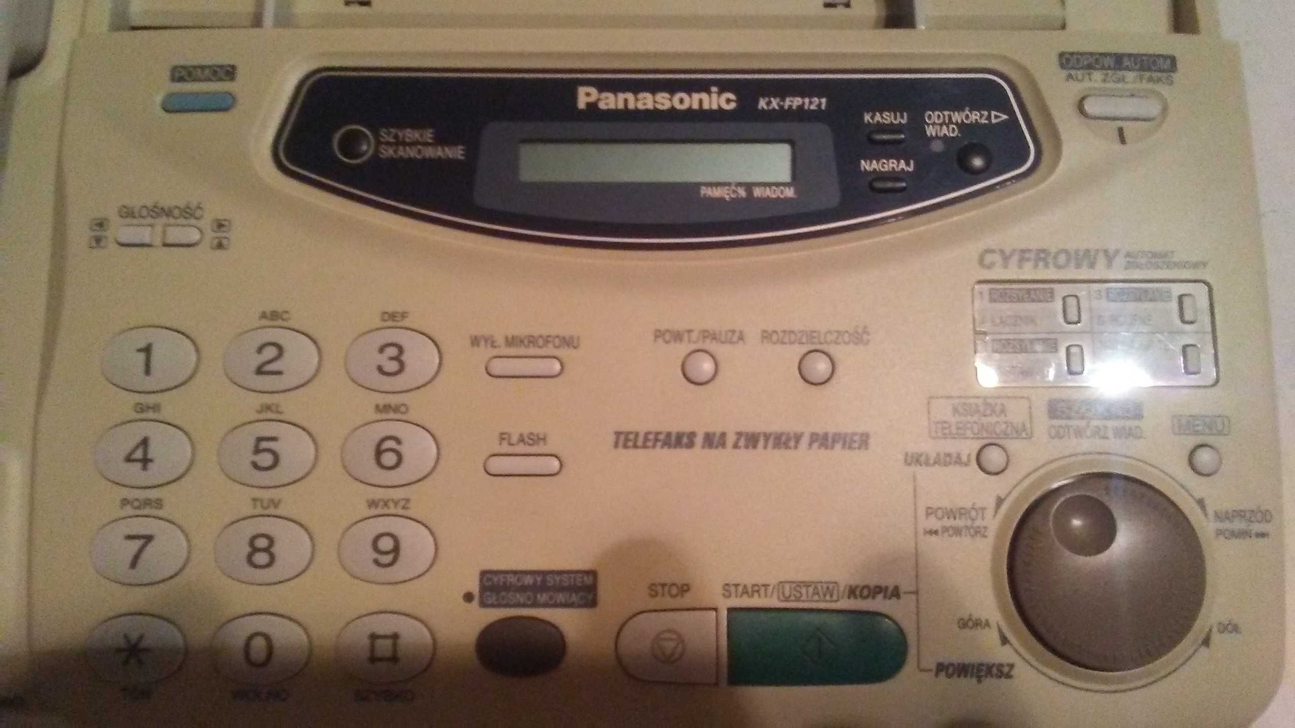 Fax Panasonic KX-FP121